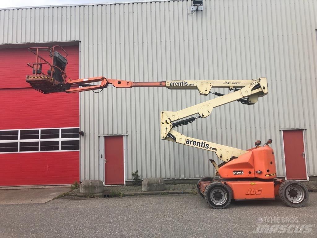 JLG E 450 AJ Piattaforme a braccio articolato
