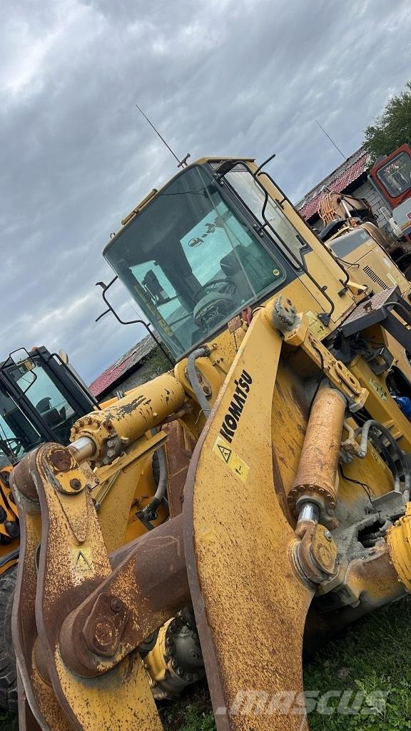 Komatsu WA 470-3H Motori