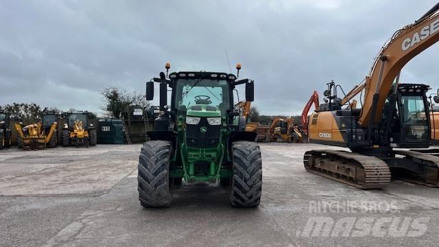 John Deere 6175 R Trattori