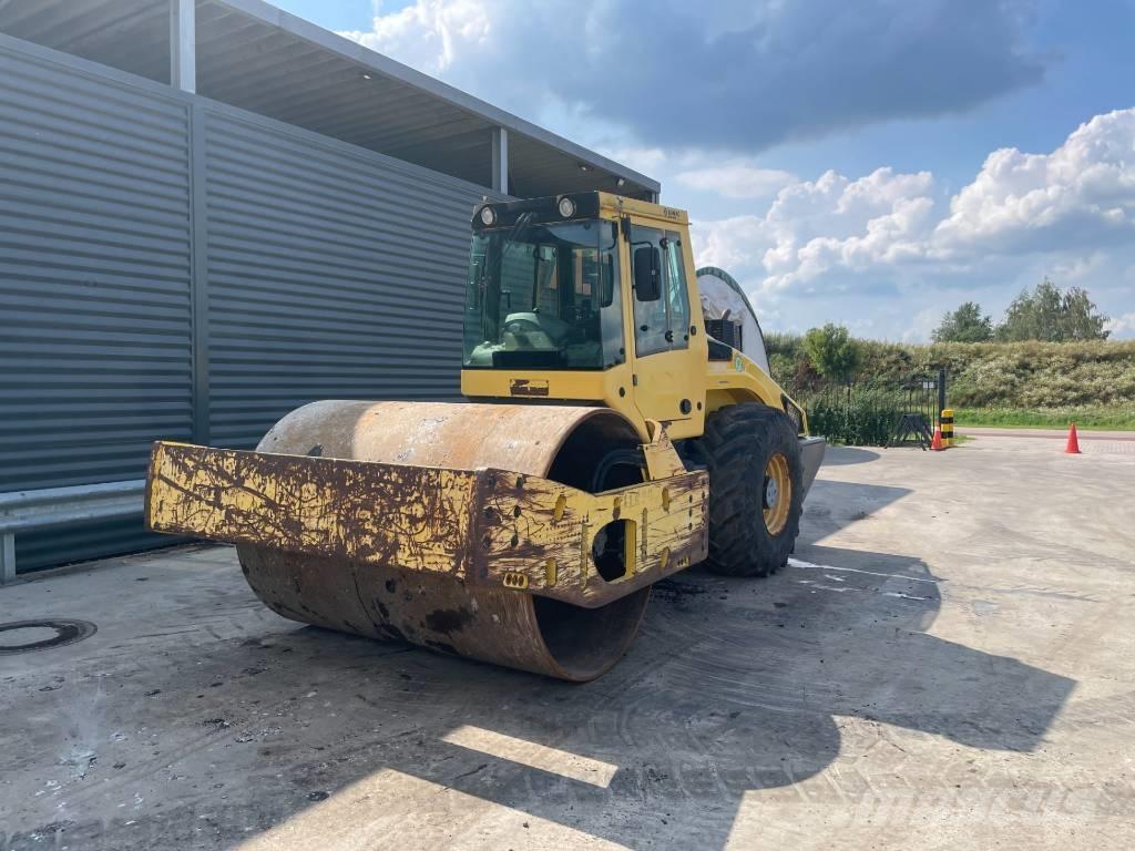 Bomag BW 216 DH-4 Rulli monotamburo