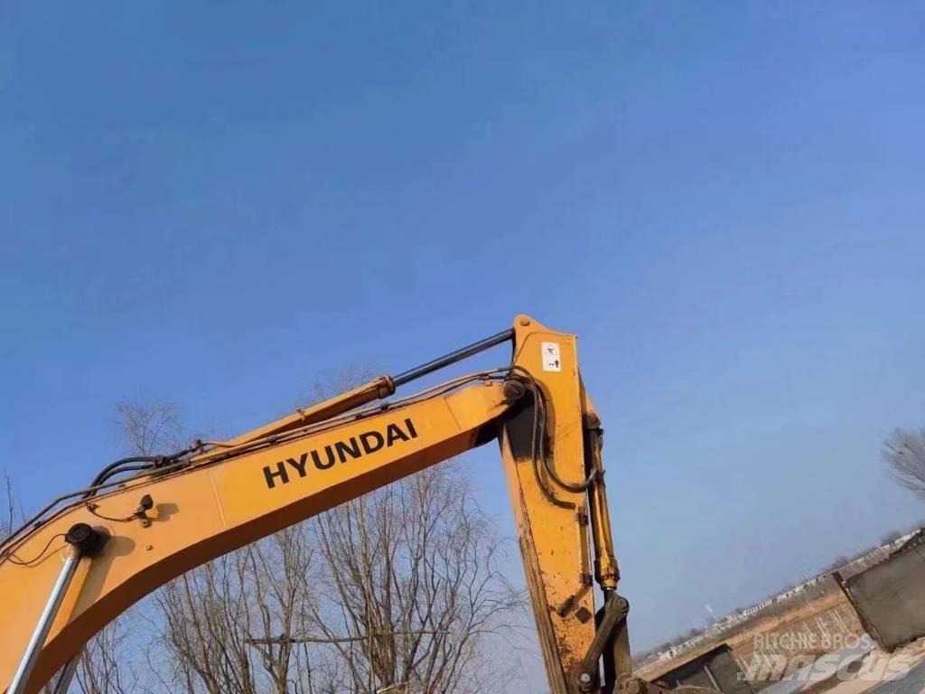 Hyundai R305LC-9T Escavatori gommati