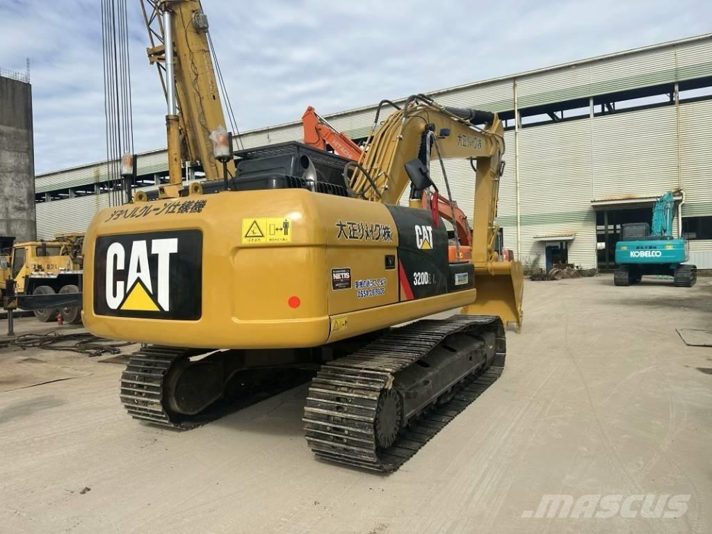 CAT 320 D Escavatori cingolati