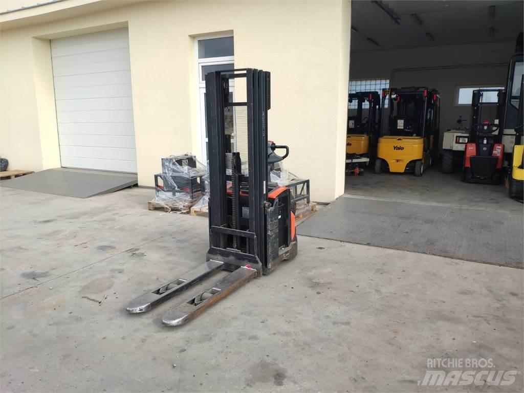 BT SWE120 Transpallet uomo a terra