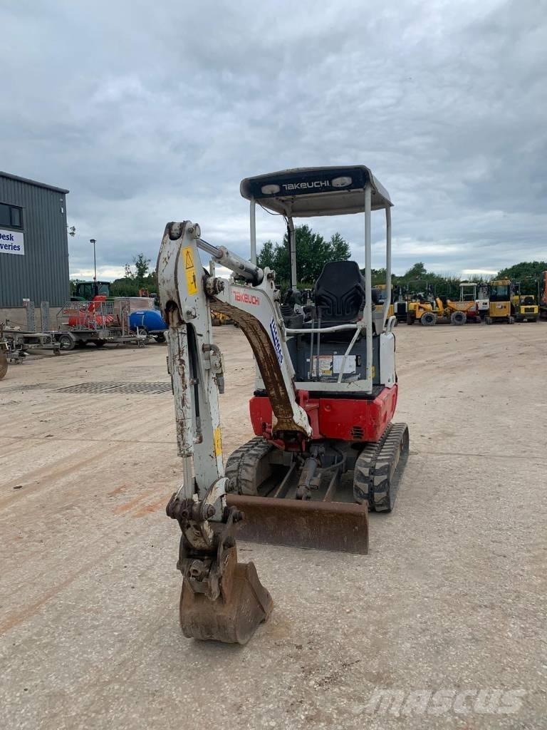 Takeuchi TB 215 R Miniescavatori