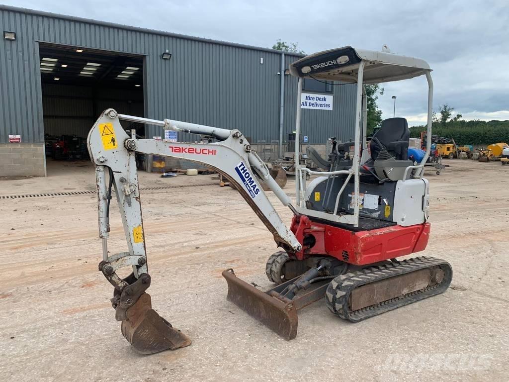 Takeuchi TB 215 R Miniescavatori