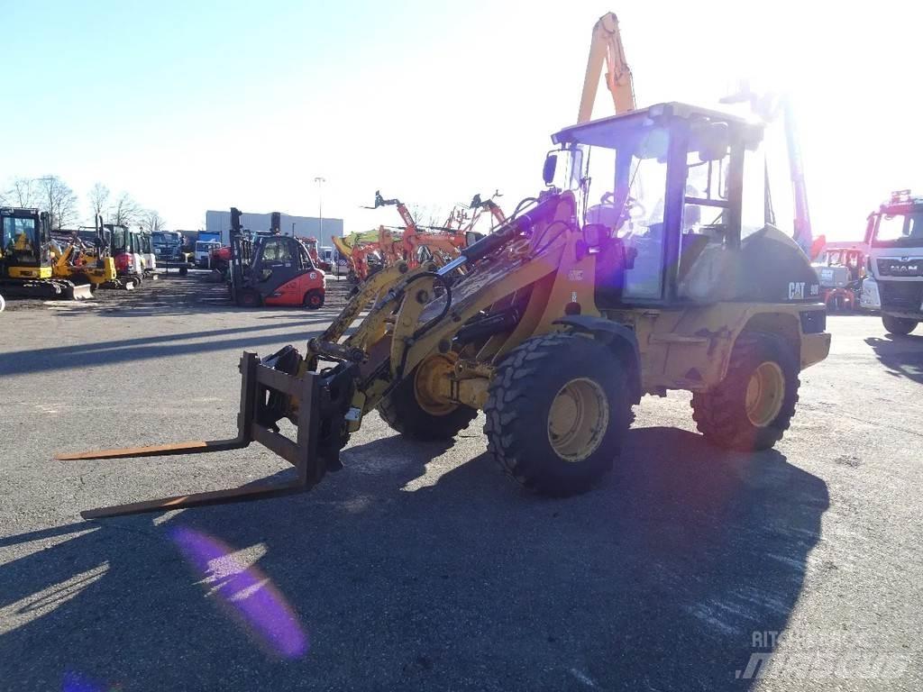 CAT 908 Pale gommate