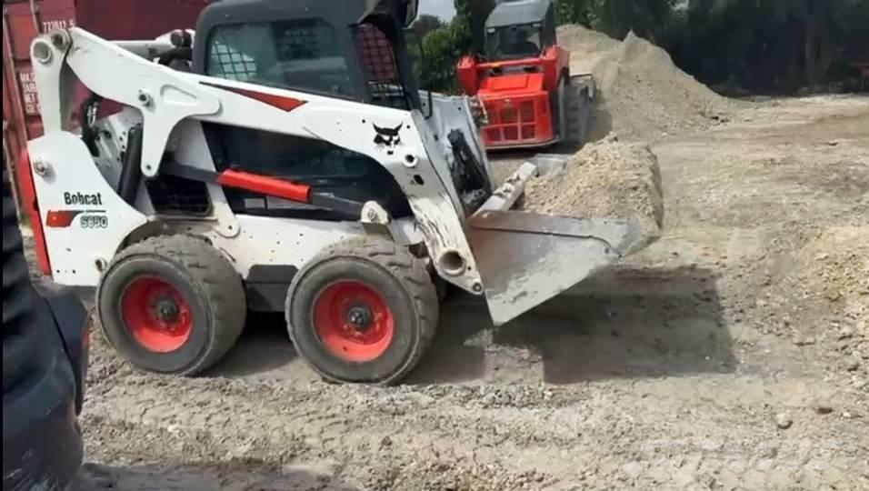 Bobcat S650 Mini Pale Gommate