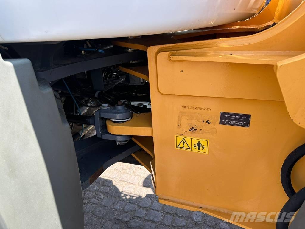 Liebherr L 538 Pale gommate