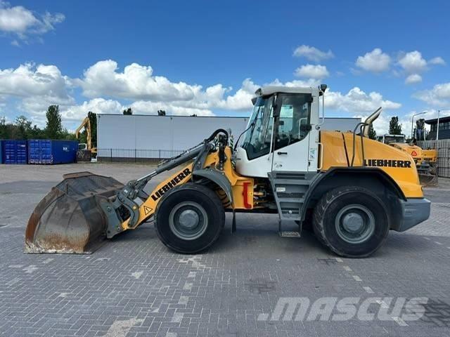 Liebherr L 538 Pale gommate