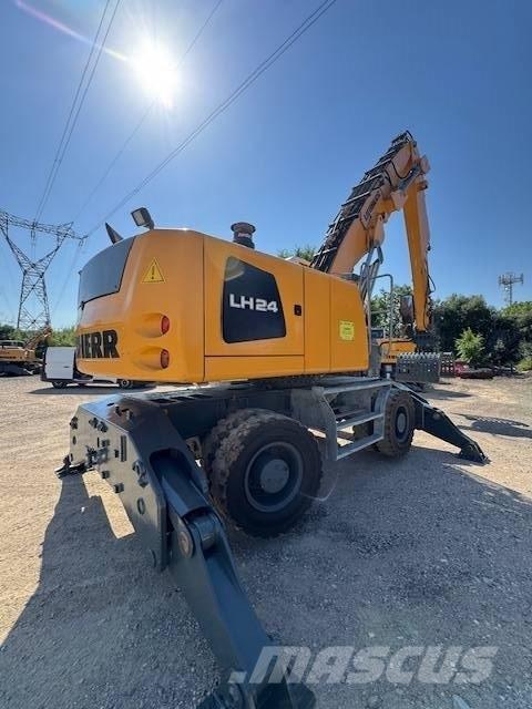 Liebherr LH 24 Movimentazione rifiuti