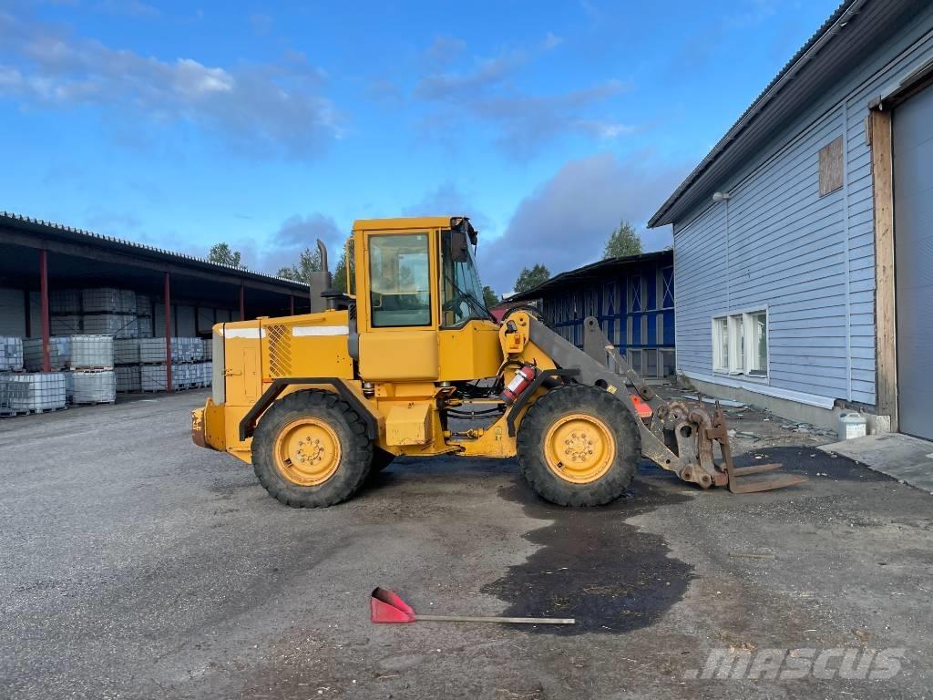 Volvo L 50 D Pale gommate