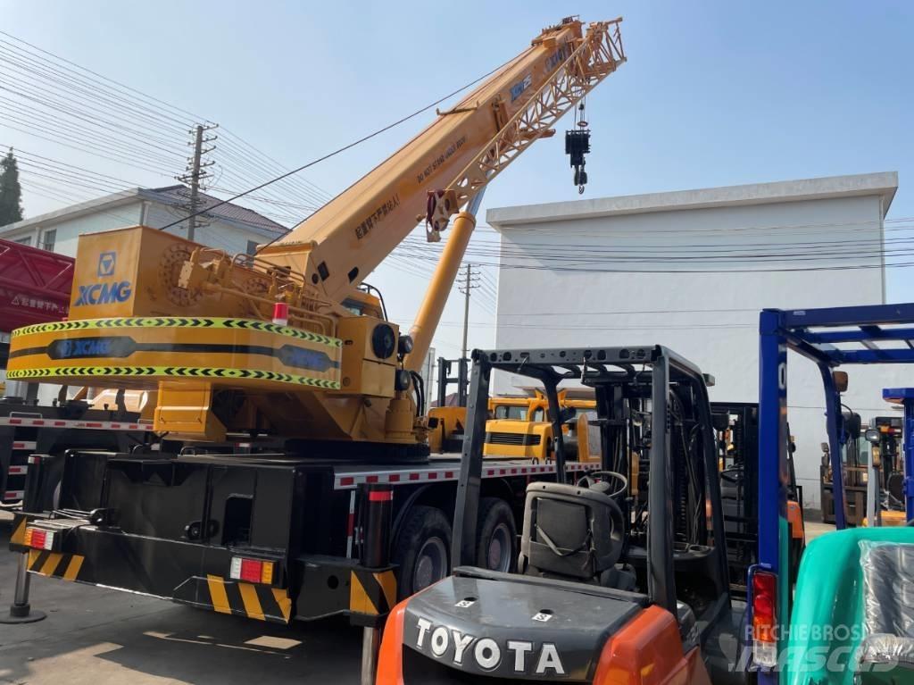 XCMG XCT25 Ton Gru per tutti i terreni