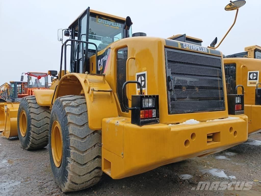 CAT 966 H Pale gommate