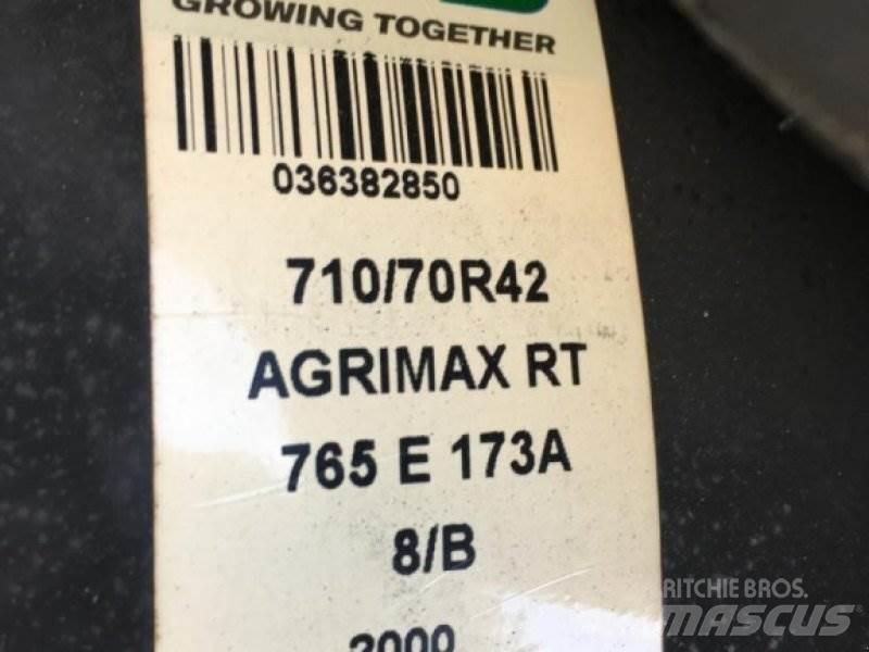 BKT 710/70 R 42 Pneumatici, ruote e cerchioni
