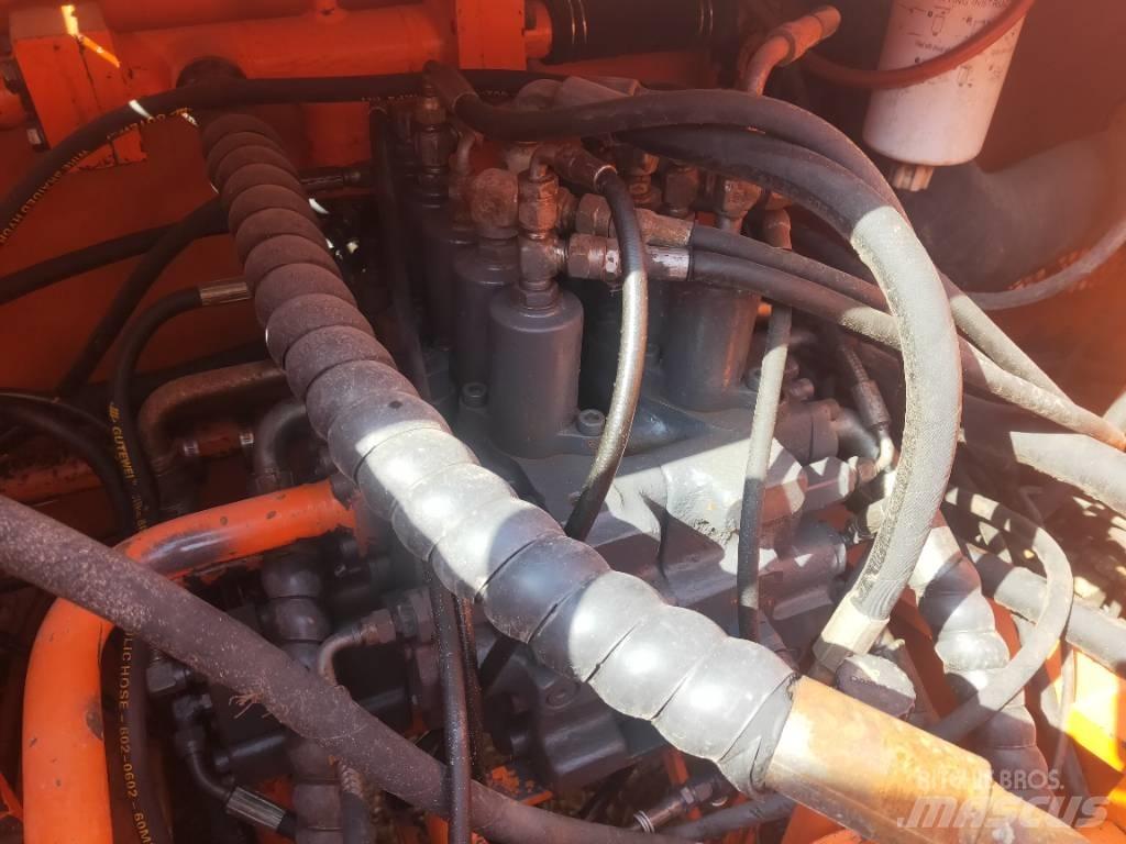 Doosan DH220LC-7 Escavatori cingolati