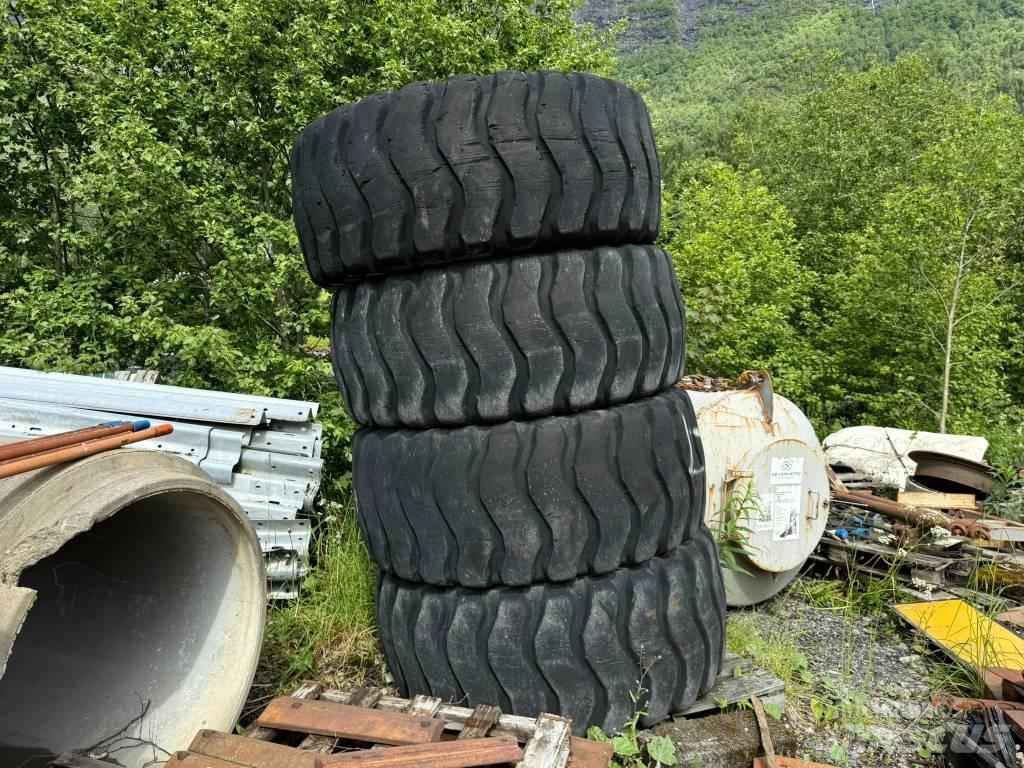 Goodyear 23,5R25 Pneumatici, ruote e cerchioni