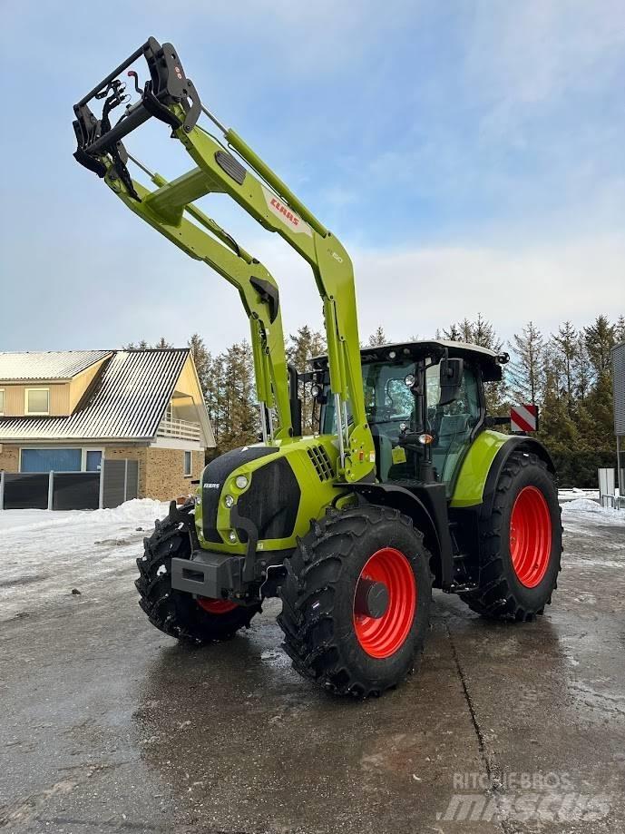 CLAAS Arion 650 CIS+ Trattori