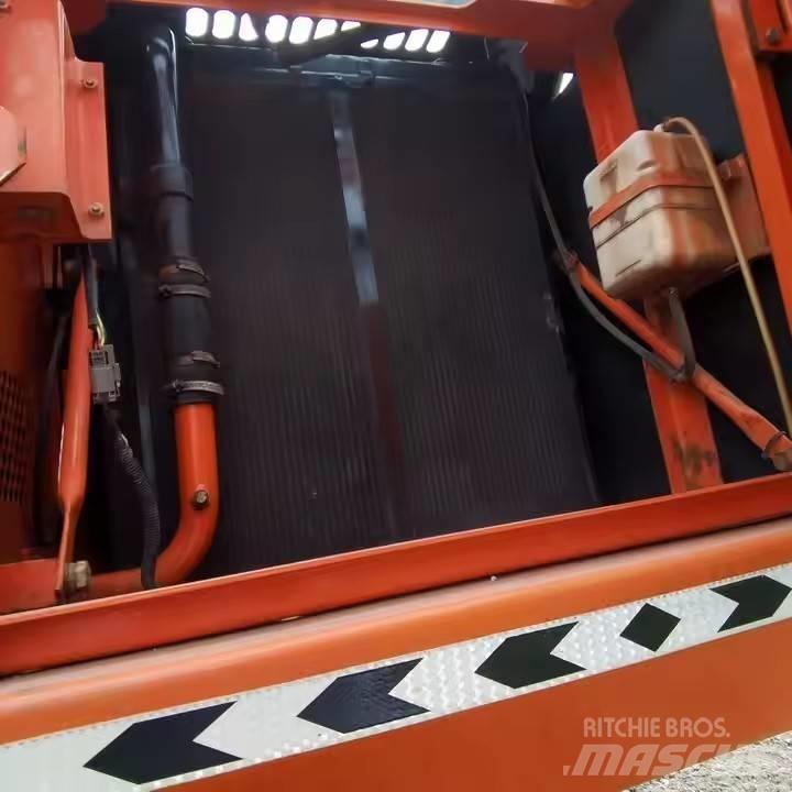 Doosan DH200LC-7 Escavatori cingolati