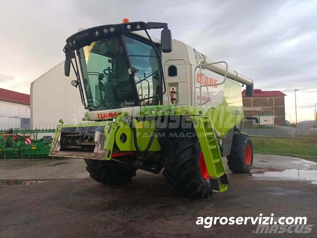 CLAAS Lexion 750 Mietitrebbiatrici