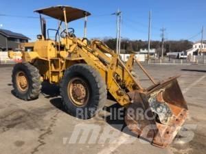 CAT 910 Pale gommate