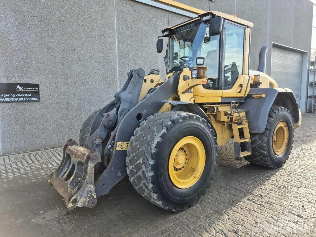 Volvo L 90 G Pale gommate
