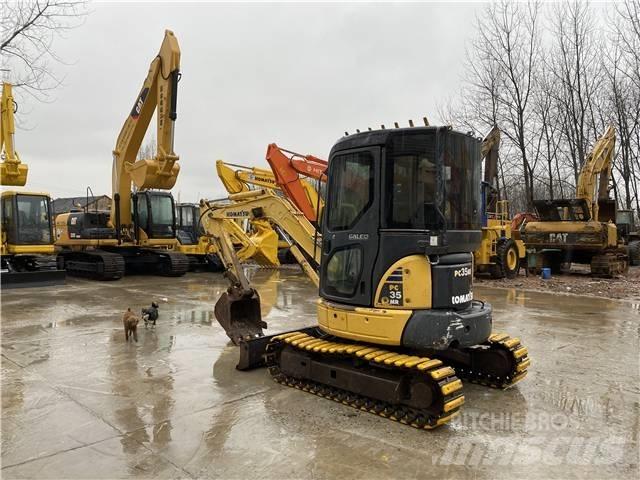 Komatsu PC35MR-2 Miniescavatori