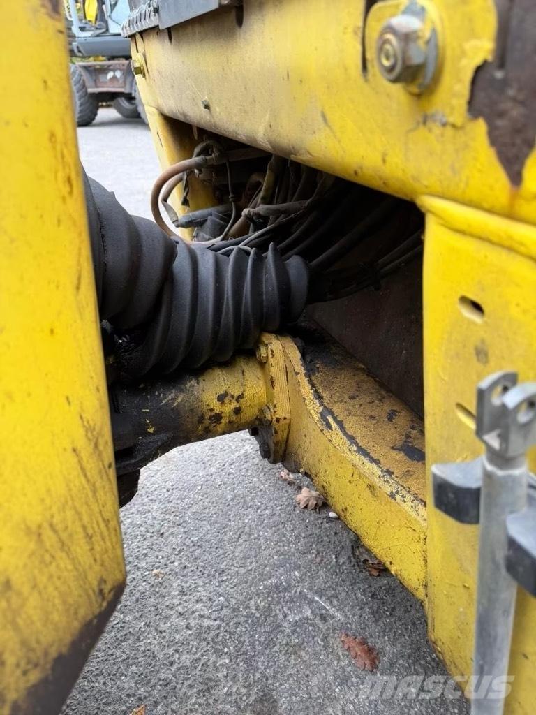 Bomag BW 135 AD Rulli a doppio tamburo