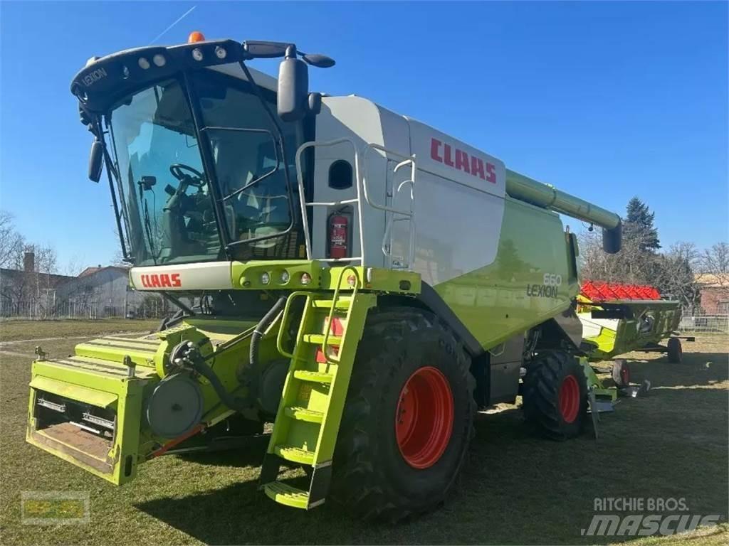 CLAAS Lexion 660 Mietitrebbiatrici
