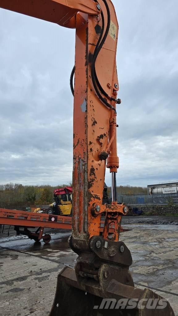 Doosan DX 140 LCR-3 Escavatori cingolati