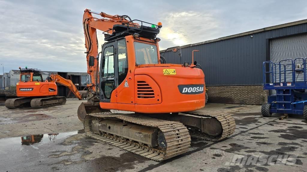 Doosan DX 140 LCR-3 Escavatori cingolati