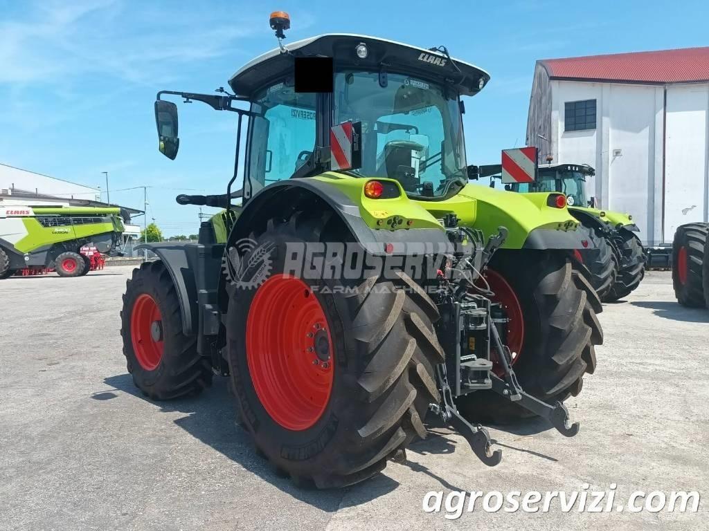CLAAS Arion 550 Trattori