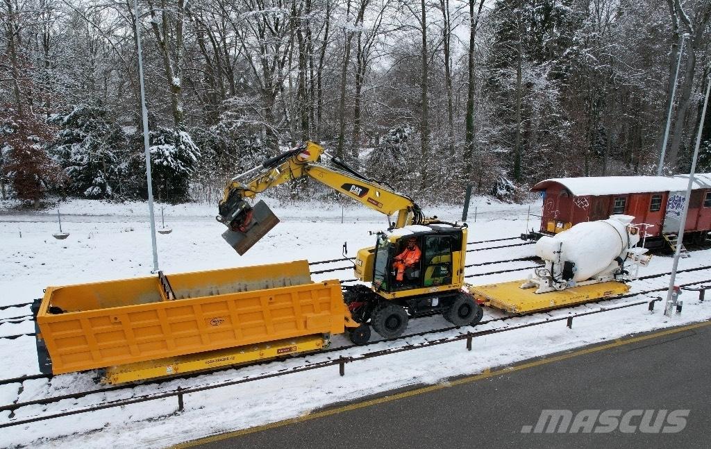 CAT 323 Rail Escavatori speciali