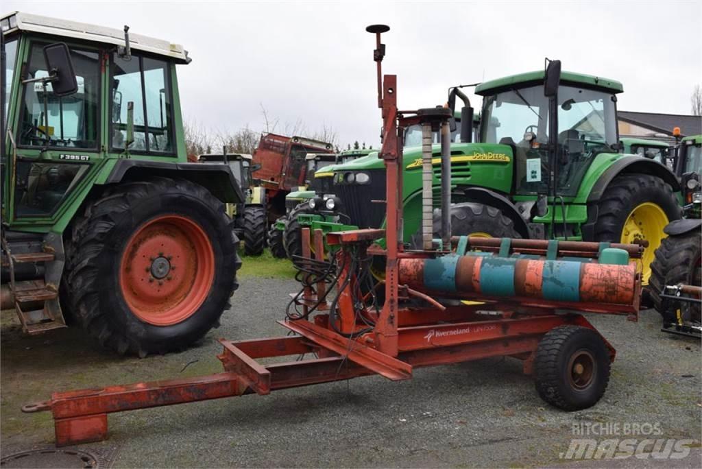Kverneland UN7558 Ranghinatori