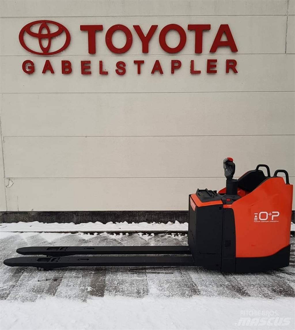 Toyota LPE 250 Transpallet manuale