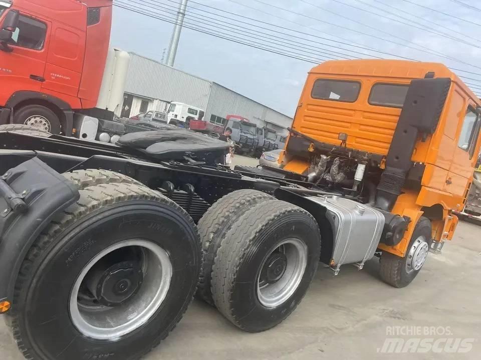 Shacman F3000 6X4 Motrici e Trattori Stradali
