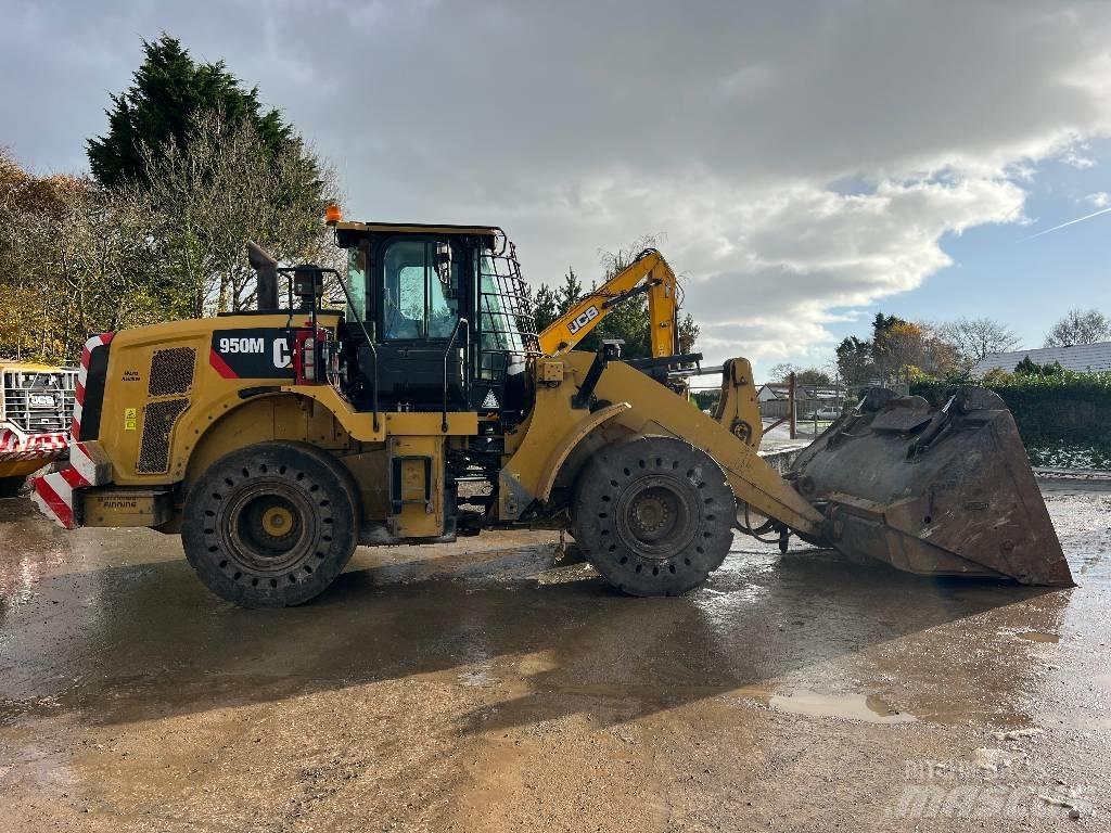CAT 950 M Pale gommate
