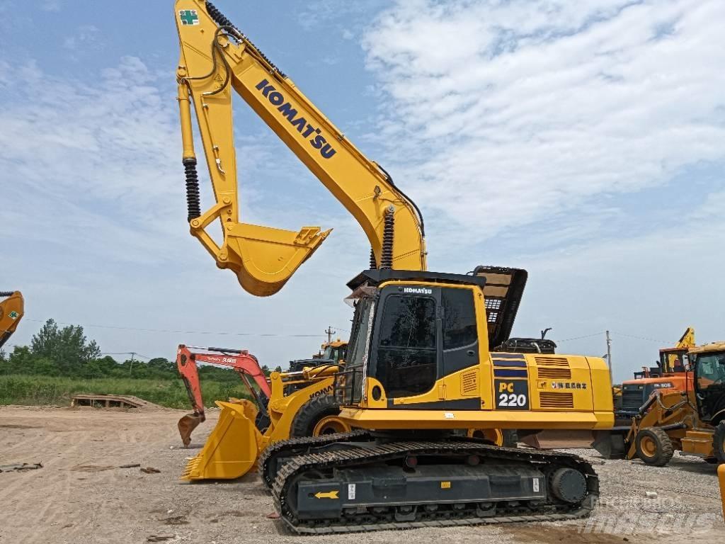 Komatsu PC 220-8 Escavatori cingolati