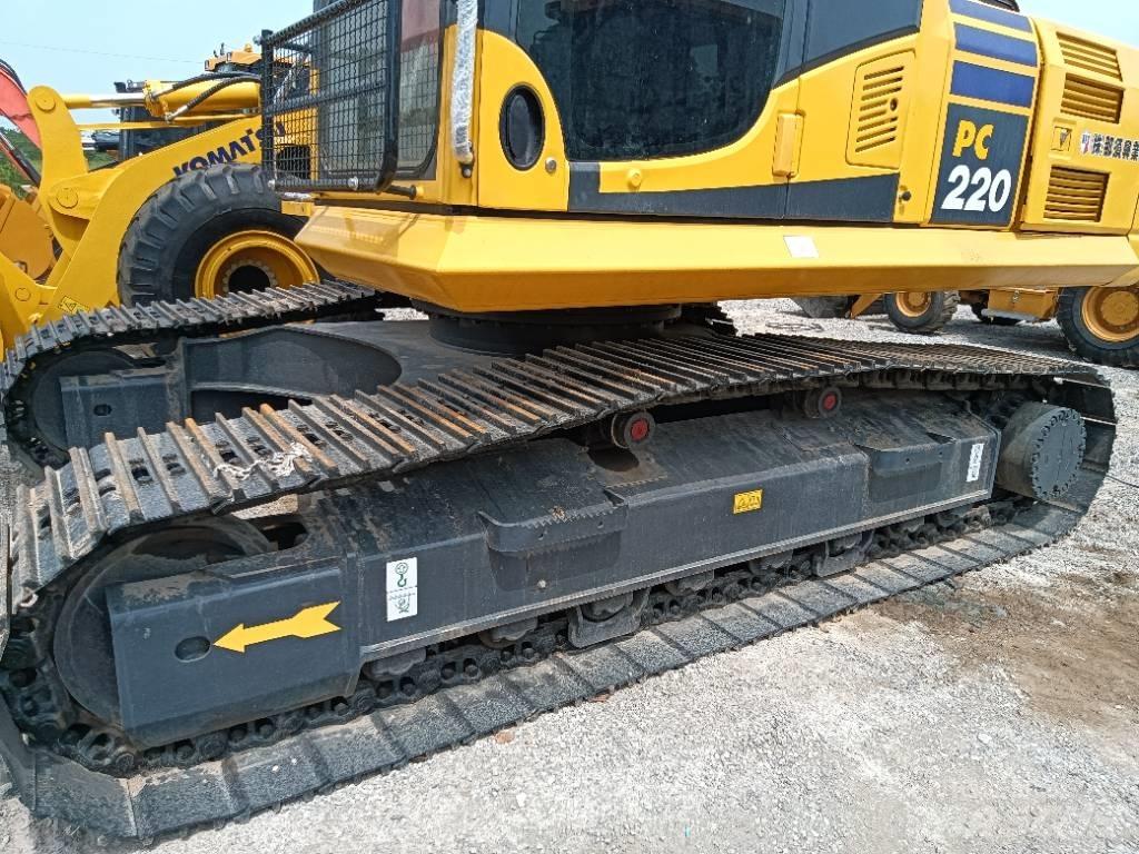 Komatsu PC 220-8 Escavatori cingolati
