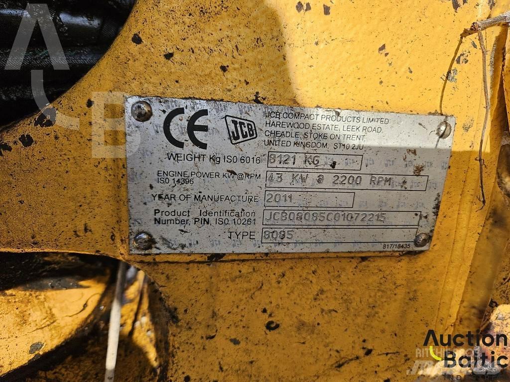 JCB 8085 Escavatori medi 7t - 12t