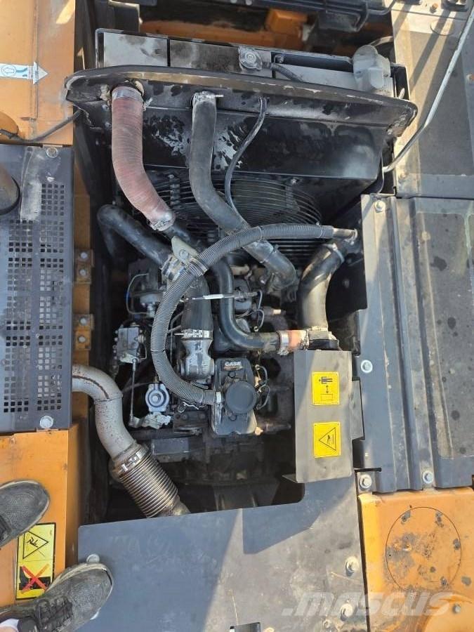 CASE WX 148 Escavatori gommati