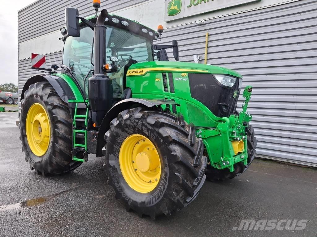 John Deere 6R 250 Trattori