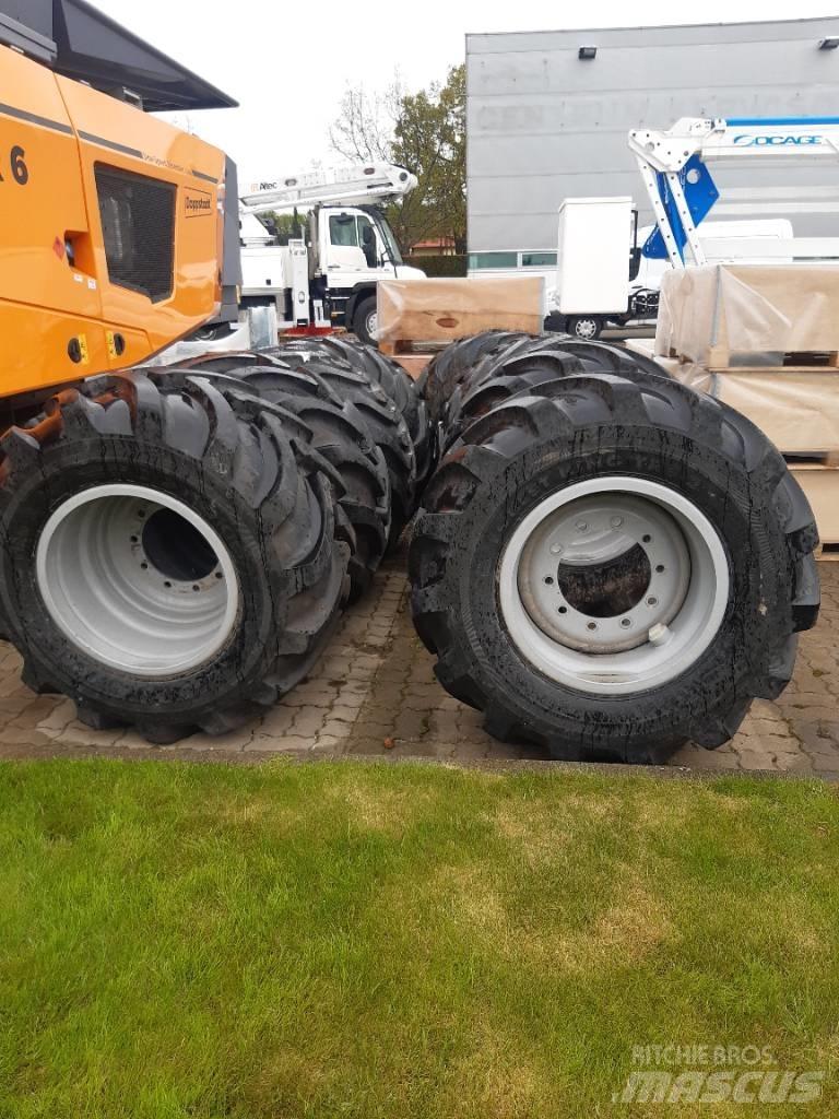 Komatsu 840 TX Forwarder