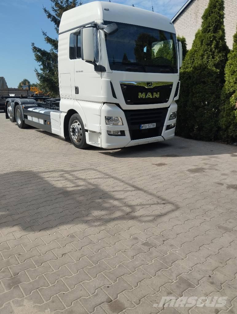 MAN TGX 26.460 Camion portacontainer