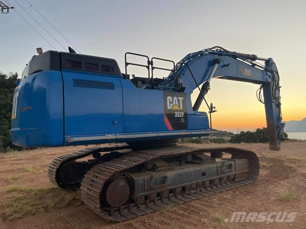 CAT 352 F XE Escavatori cingolati
