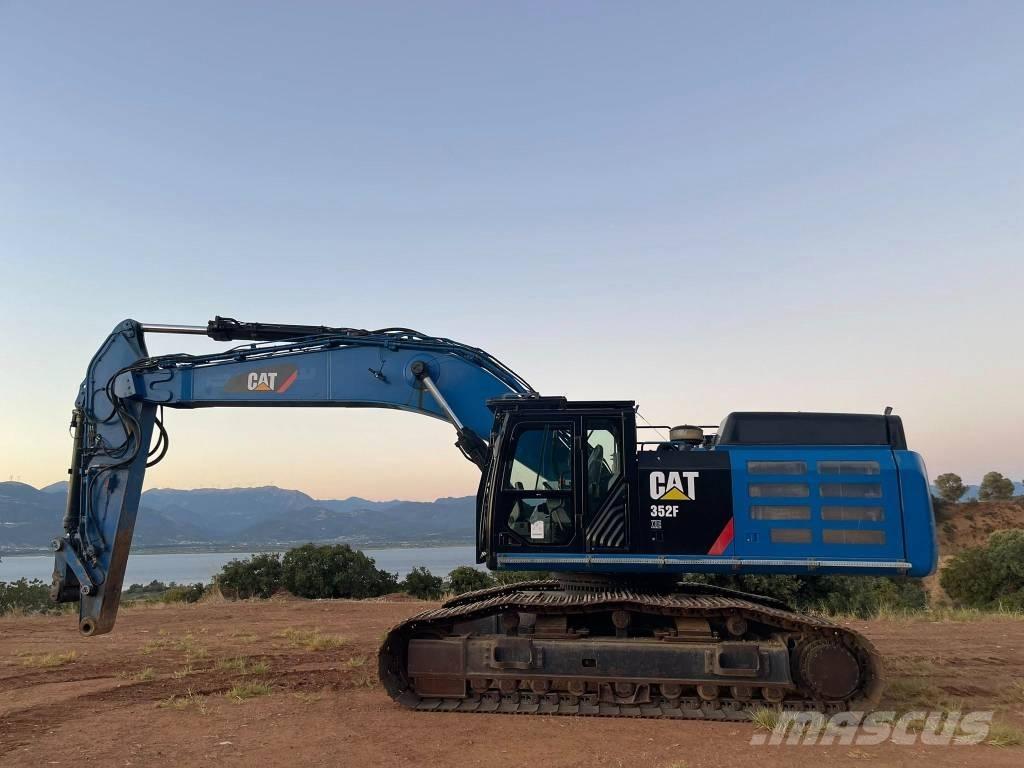 CAT 352 F XE Escavatori cingolati