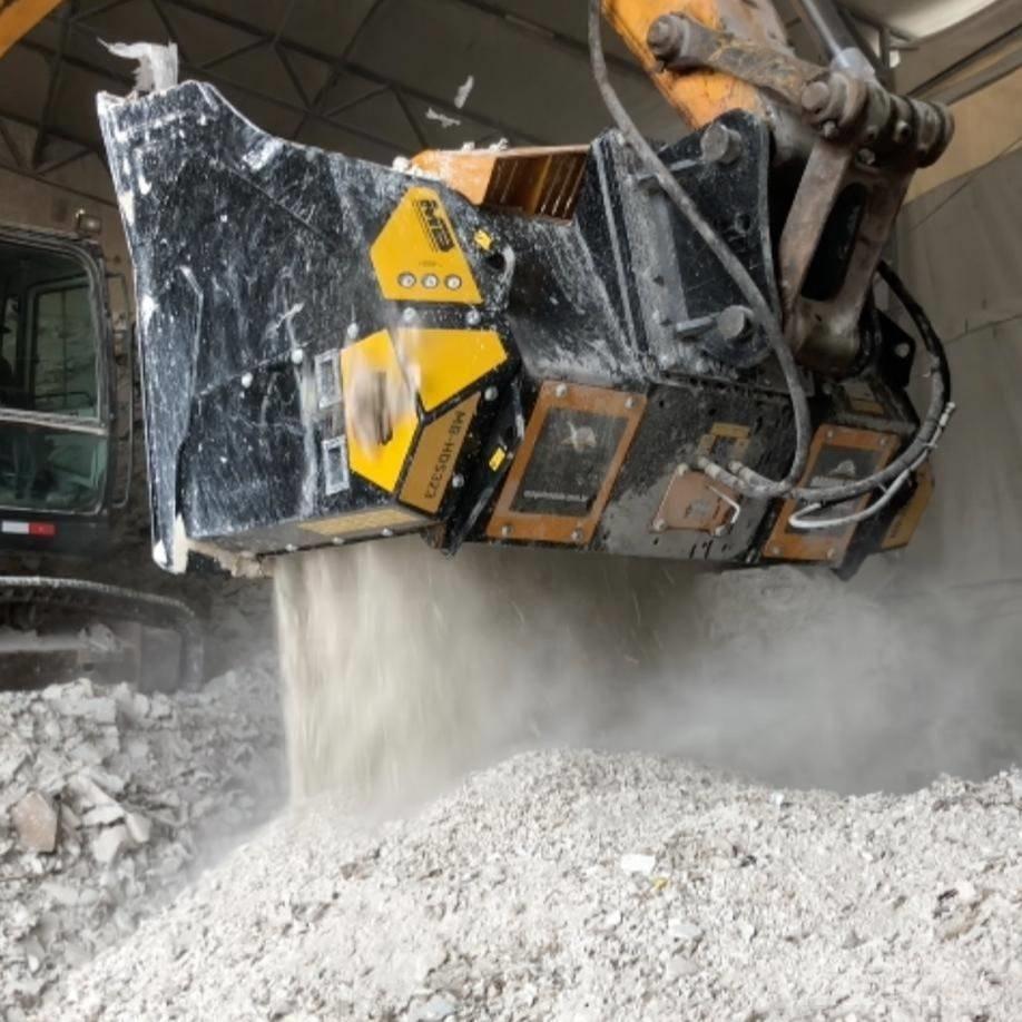 MB Crusher MB-HDS323 Benne vaglianti