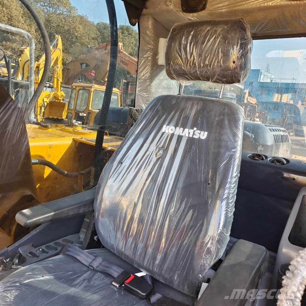 Komatsu PC 200-8 Escavatori cingolati