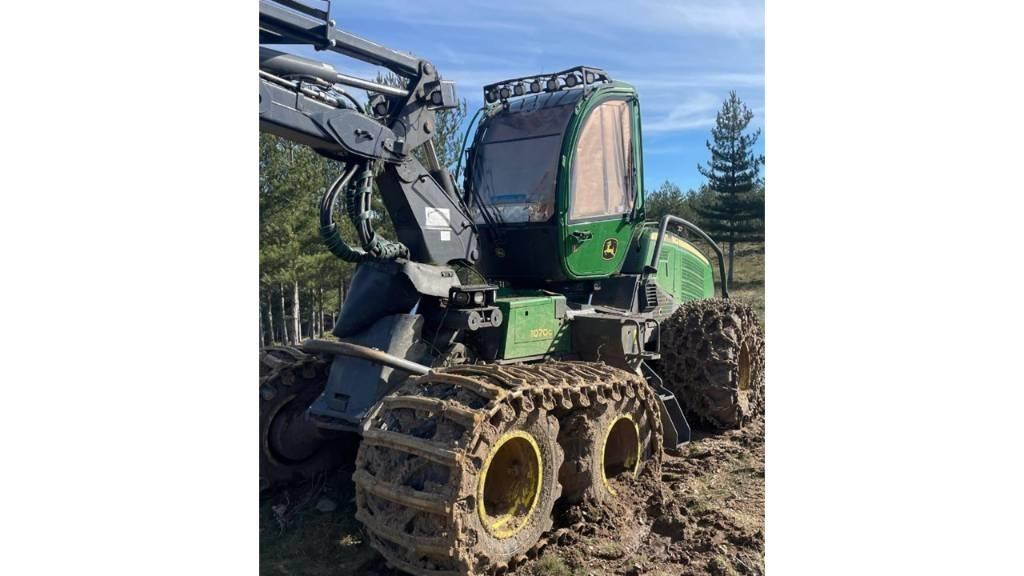 John Deere 1070 G Abbattitrici, Disboscatrici