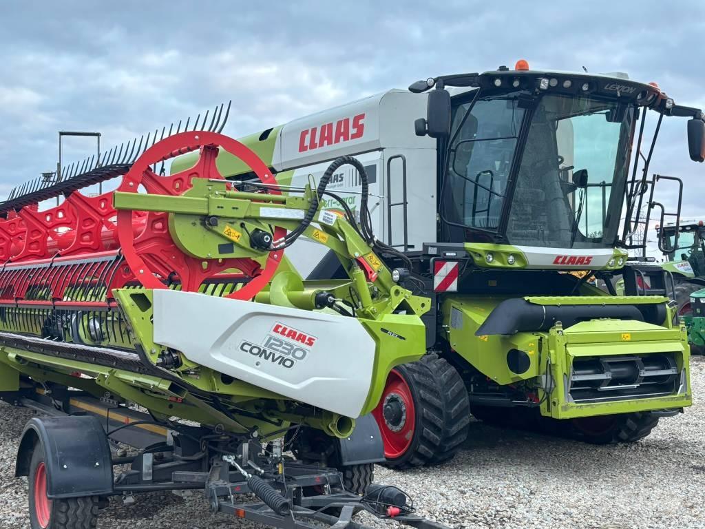 CLAAS Lexion 8900 TT Mietitrebbiatrici