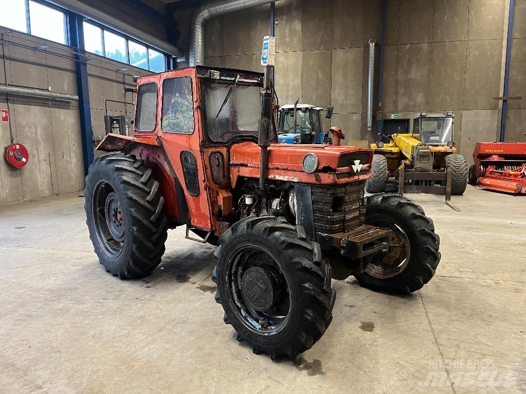 Massey Ferguson 168 Trattori